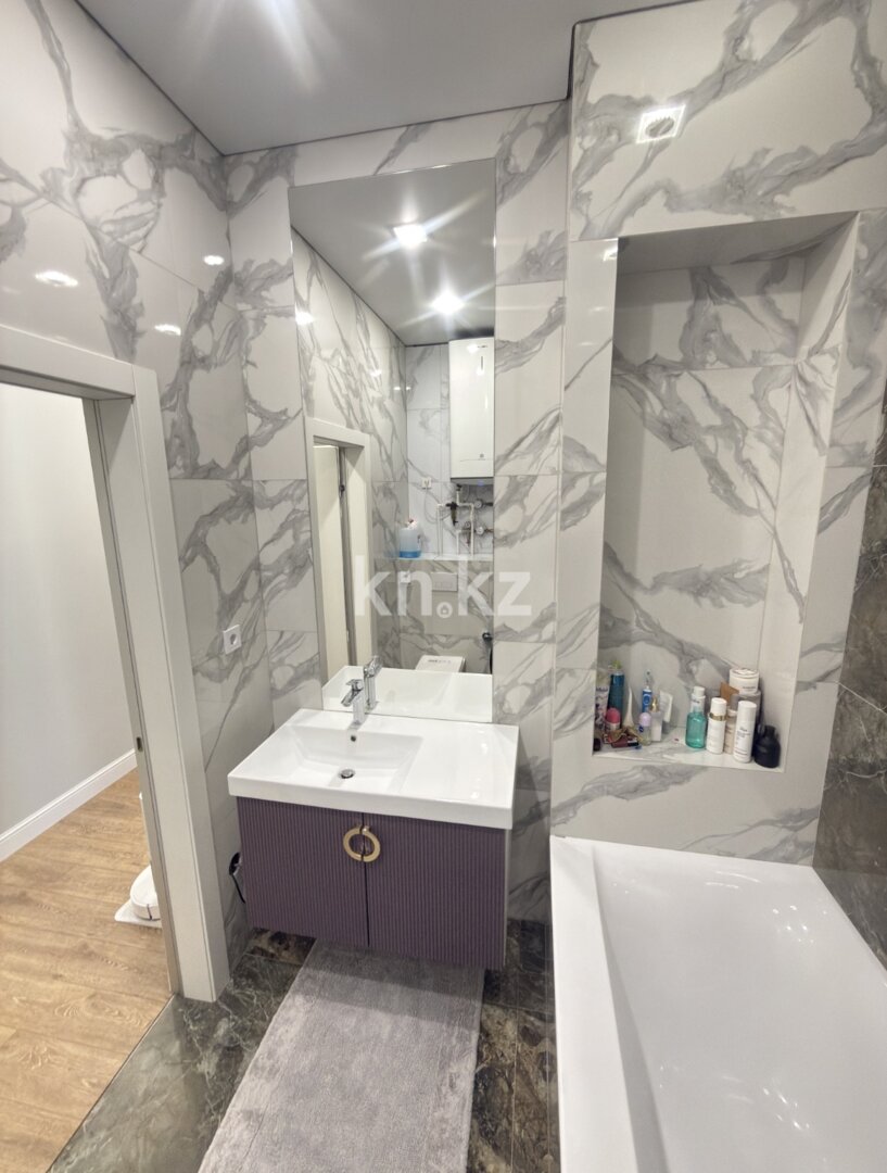 Продажа 3-комнатной квартиры, 70 м² в Караганде - фото 13