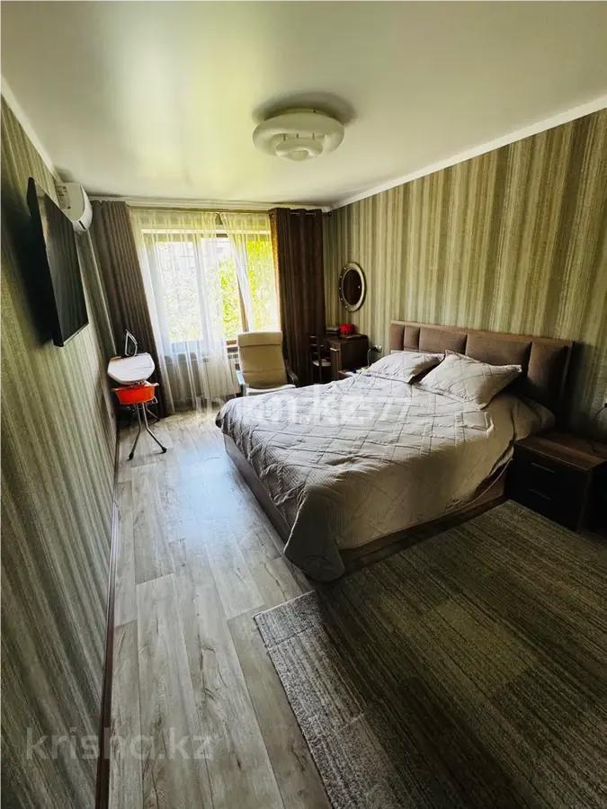 Продажа 3-комнатной квартиры, 70 м², ул. Жандосова, дом  29 в Алматы - фото 2
