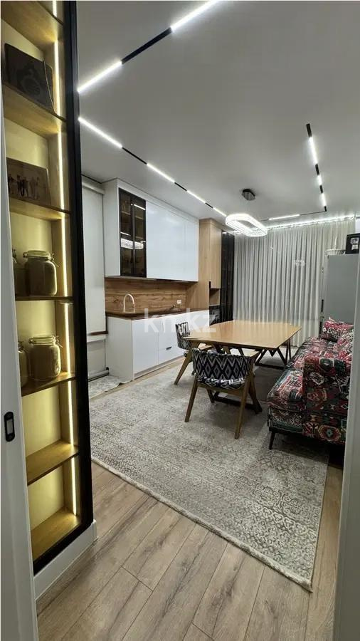 Продажа 2-комнатной квартиры, 79.2 м², ул. Утеген батыра, дом  11в в Алматы - фото 3