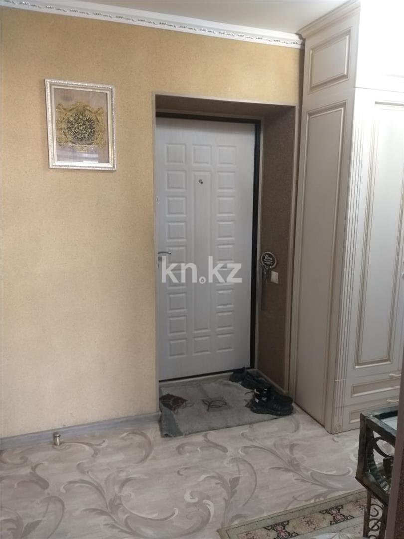 Продажа 1-комнатной квартиры, 42 м², мкр-н Степной-4, дом  17 в Караганде - фото 12