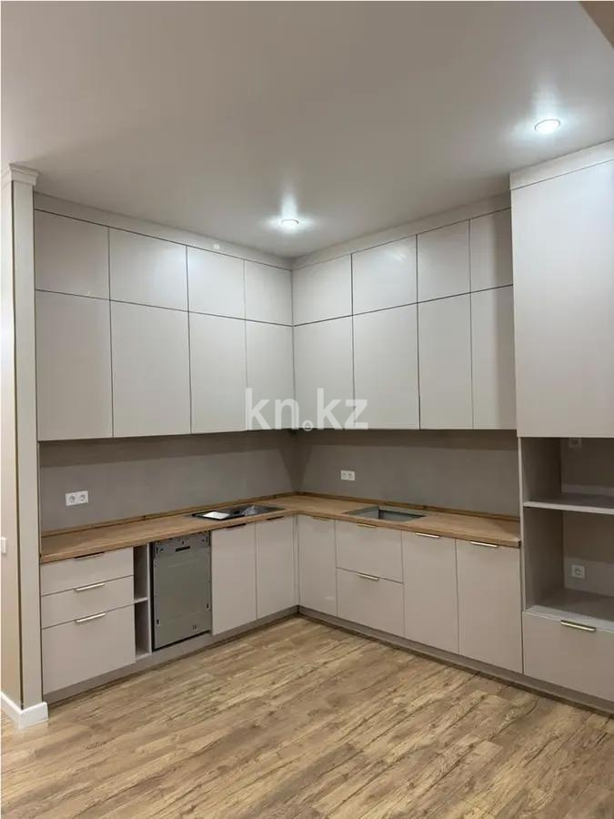 Продажа 3-комнатной квартиры, 80 м², пр. Серкебаева, дом  146/1 в Алматы - фото 3