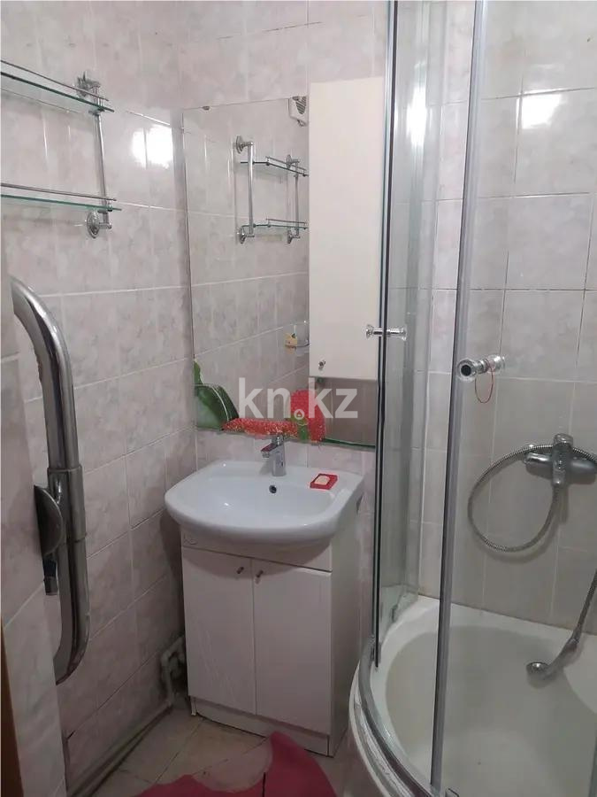 Продажа 3-комнатной квартиры, 57 м², пр. Абая, дом  80/2 в Астане - фото 5