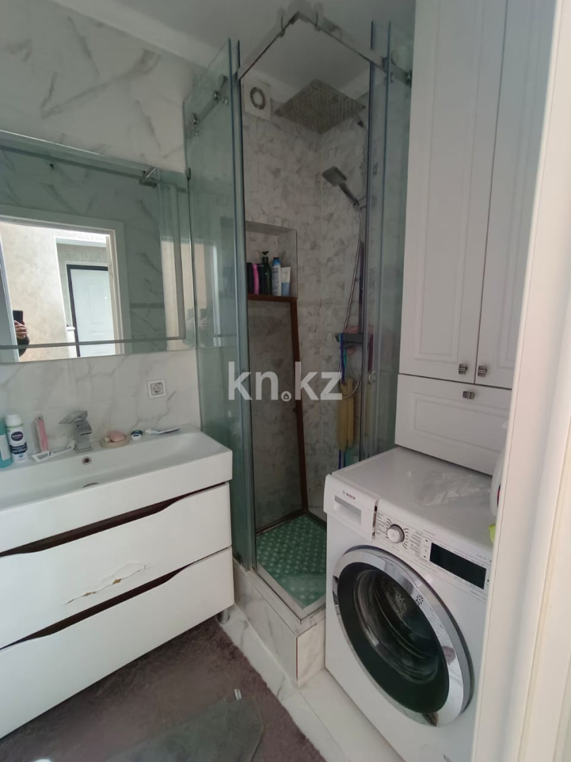 Продажа 2-комнатной квартиры, 67 м², ул. Жандосова, дом  150 в Алматы - фото 8