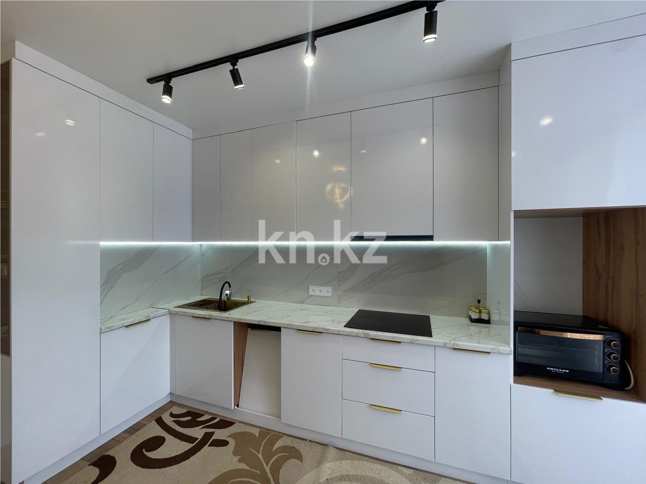 Продажа 2-комнатной квартиры, 63 м², ул. Муканова в Караганде - фото 10