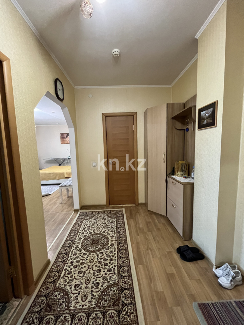 Аренда 1-комнатной квартиры посуточно, 62 м², Абая, дом  63 - ул. Валиханова в Астане - фото 9