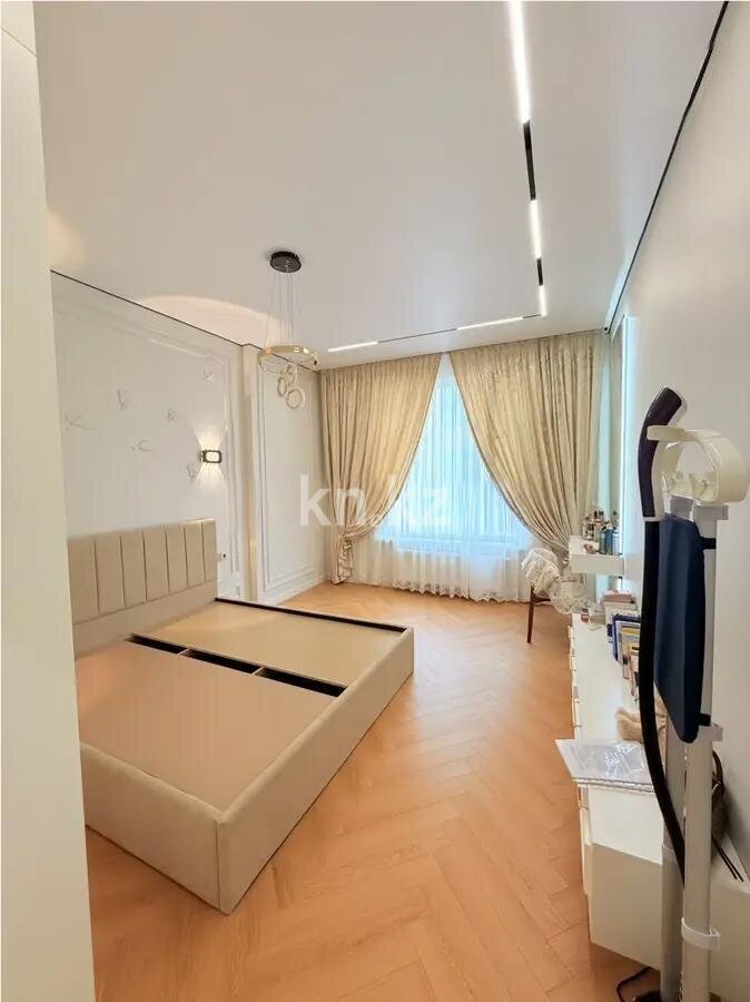 Продажа 2-комнатной квартиры, 72 м² в Алматы - фото 2