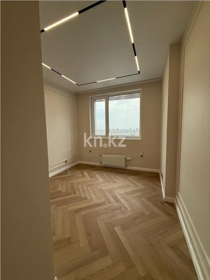 Продажа 3-комнатной квартиры, 106 м², ул. Сыганак, дом  52/2 в Астане