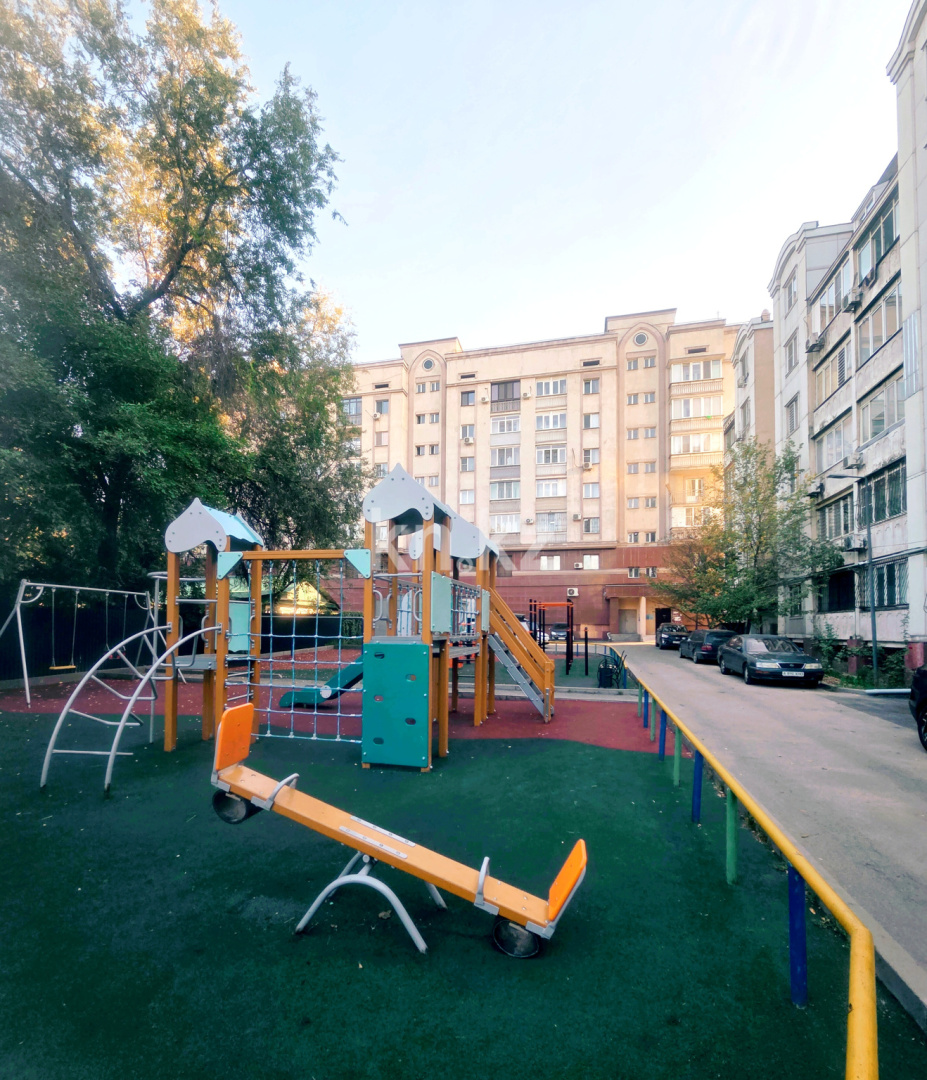 Продажа 5-комнатной квартиры, 137.3 м², ул. Жангельдина, дом  11 - ул. Макатаева в Алматы - фото 26