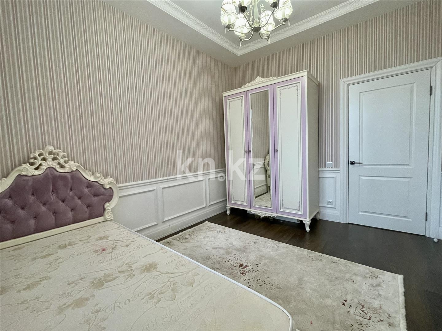 Продажа 7-комнатной квартиры, 178 м², мкр-н Гульдер-1 в Караганде - фото 15