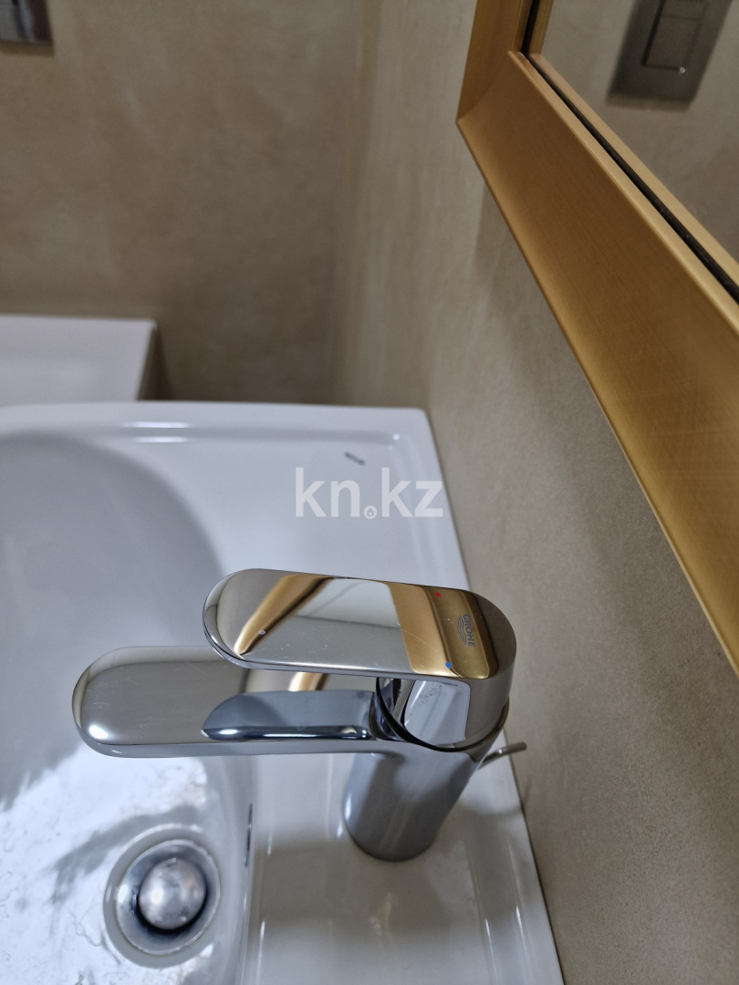 Продажа 3-комнатной квартиры, 73.7 м² в Астане - фото 18