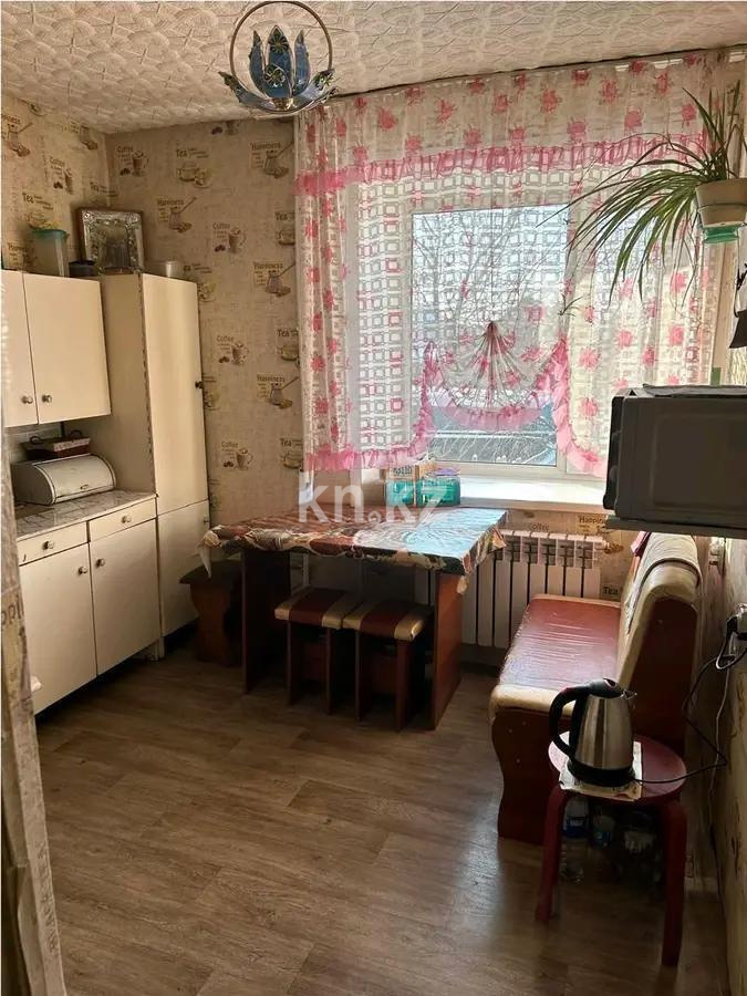 Продажа 5-комнатной квартиры, 96 м² в Караганде - фото 3