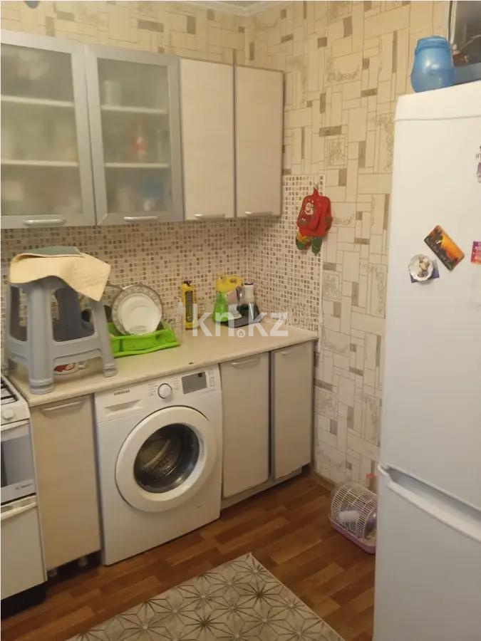 Продажа 2-комнатной квартиры, 52 м², мкр-н Аксай-4, дом  57 в Алматы - фото 3