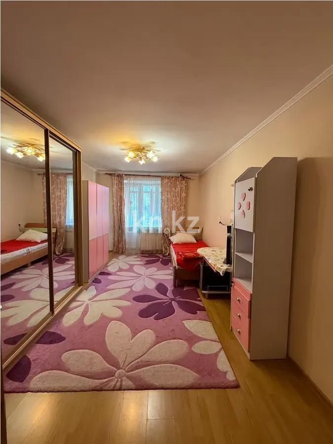 Продажа 3-комнатной квартиры, 62.8 м², ул. Гоголя, дом  117/127 в Алматы - фото 2