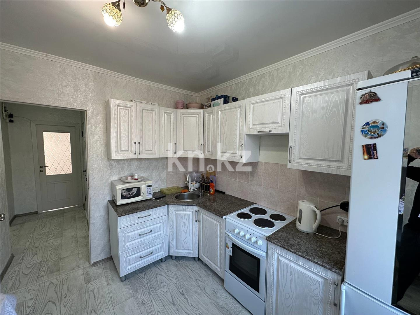 Продажа 2-комнатной квартиры, 54 м², мкр-н Степной-2, дом  2 в Караганде - фото 9