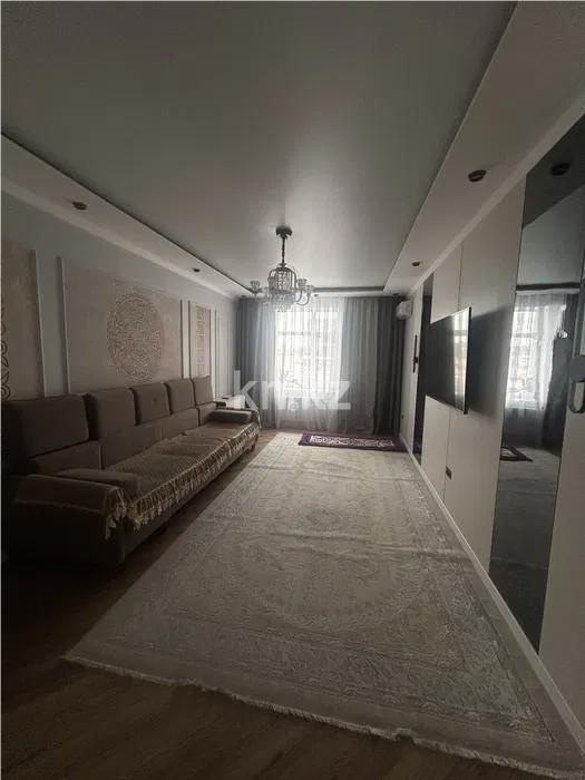 Продажа 3-комнатной квартиры, 90 м² в Караганде