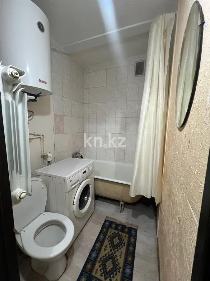 Продажа 1-комнатной квартиры, 33 м², мкр-н 13, дом  32 в Караганде - фото 4