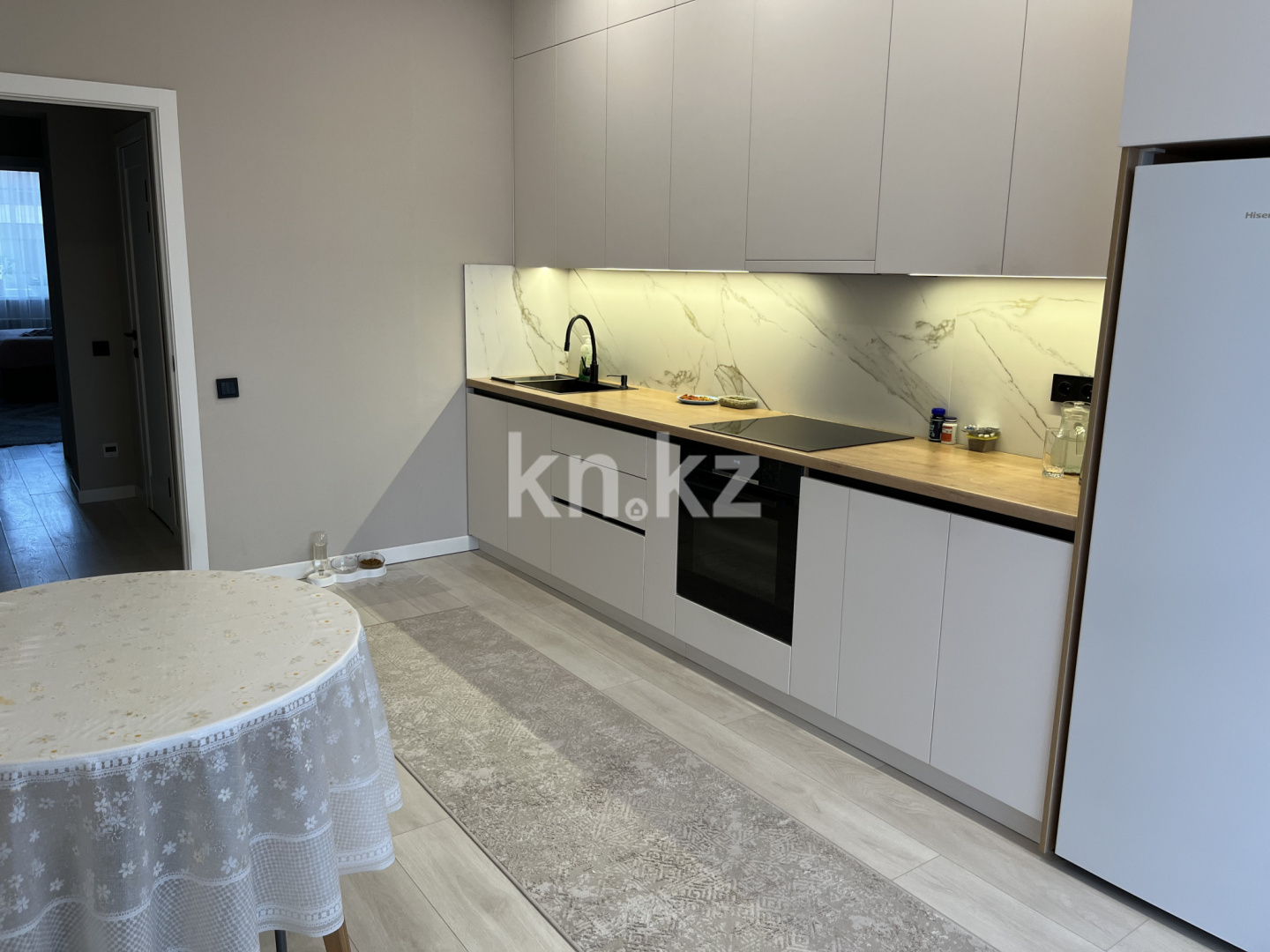 Аренда 3-комнатной квартиры, 85 м², ул. Муканова, дом  51а в Караганде - фото 4