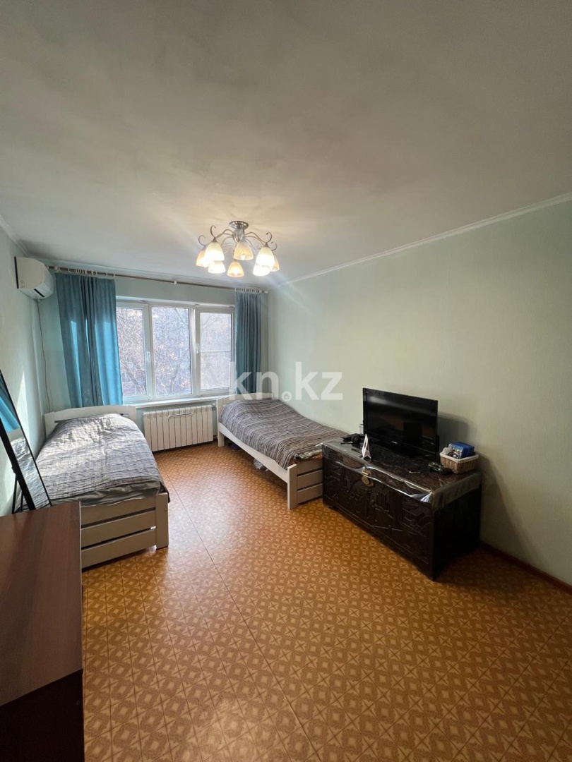 Продажа 3-комнатной квартиры, 63 м², 11 мкр. в Алматы - фото 6