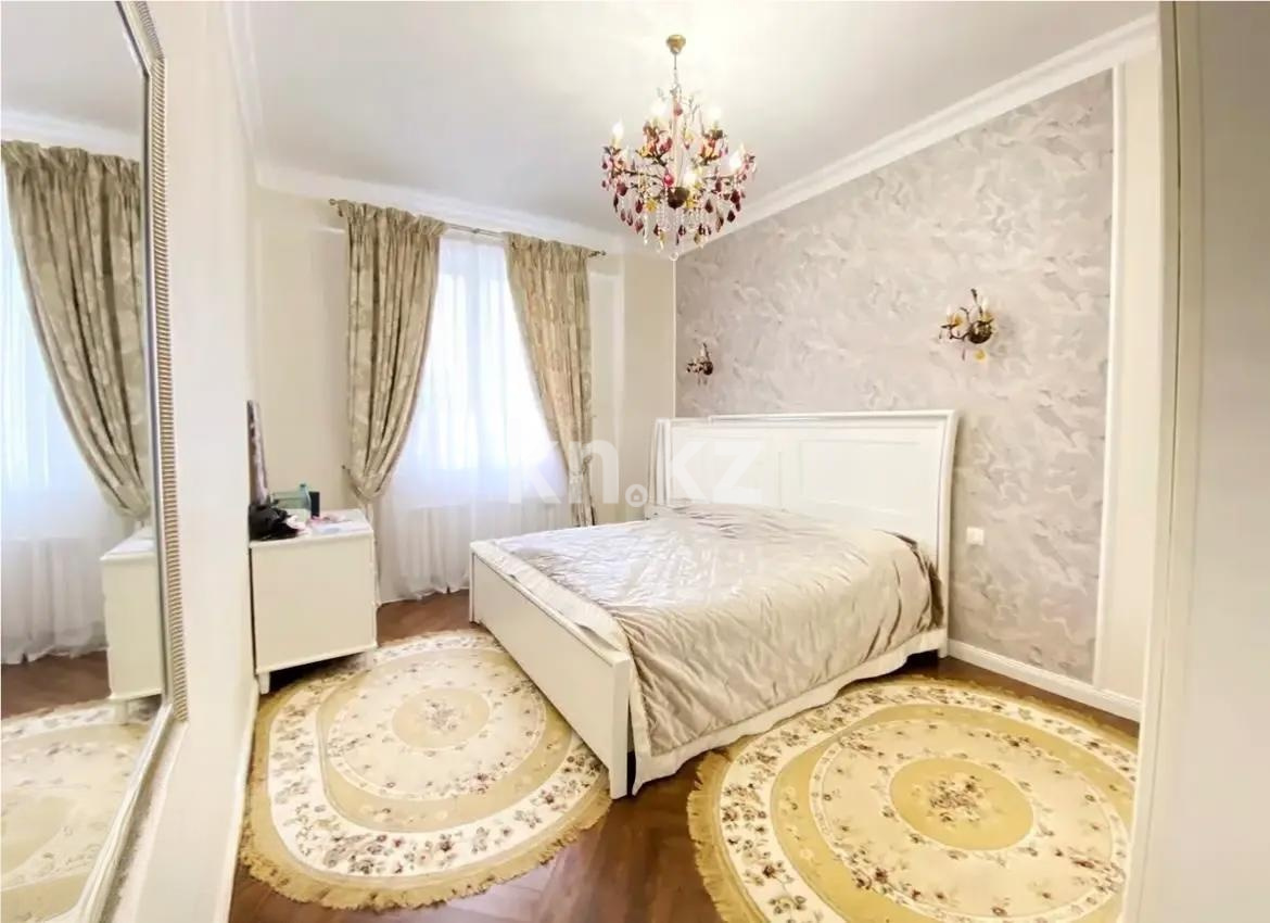 Продажа 4-комнатной квартиры, 135 м² в Астане