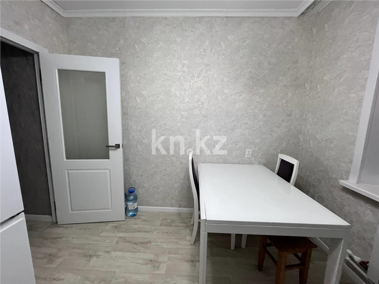 Продажа 2-комнатной квартиры, 53 м², мкр. Гульдер-1 в Караганде - фото 10