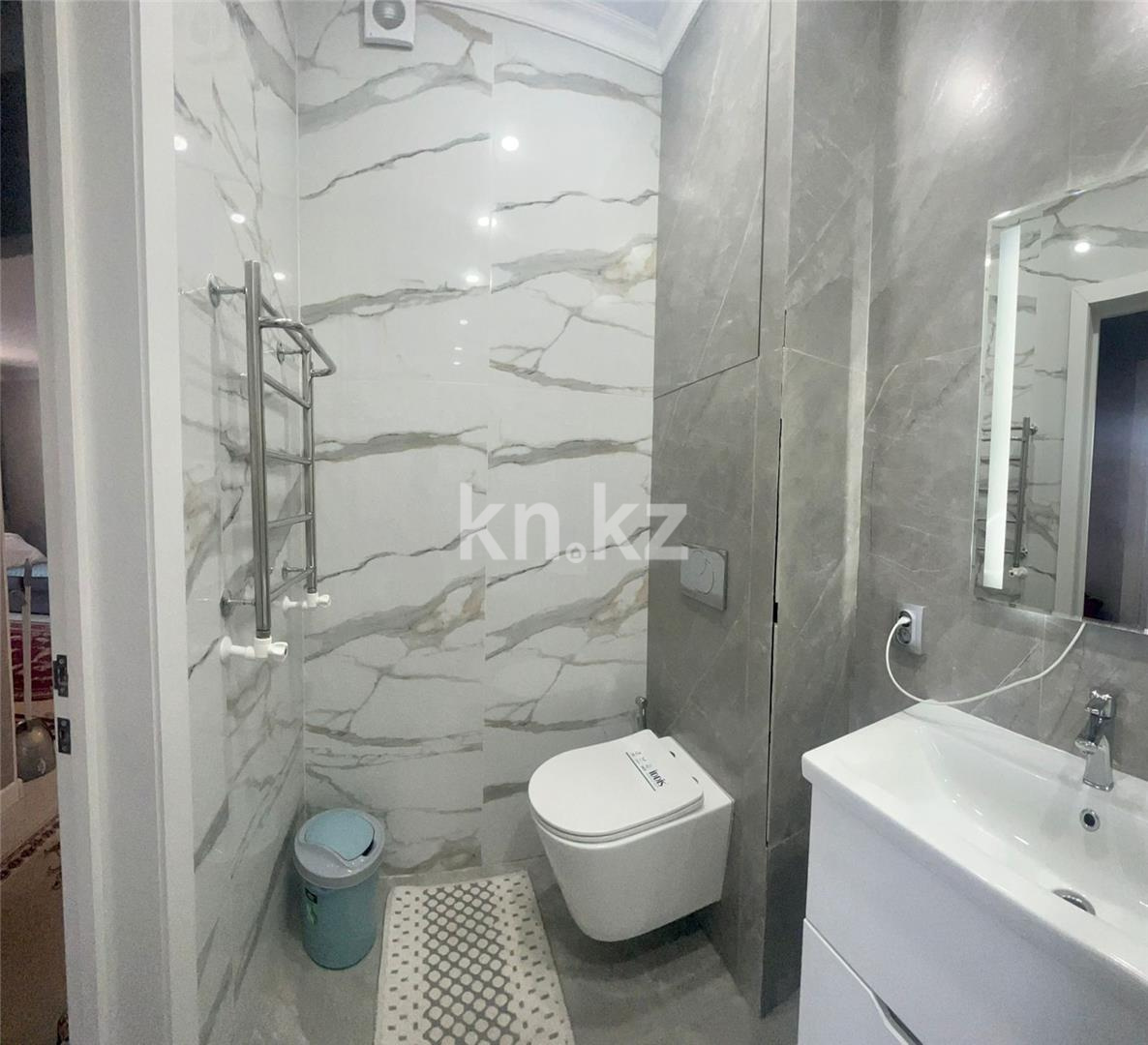 Продажа 3-комнатной квартиры, 63 м², ул.Байкен Ашимова в Караганде - фото 8