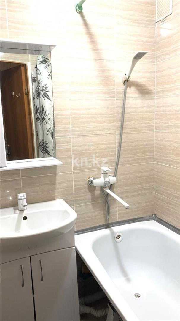 Продажа 1-комнатной квартиры, 30 м², ул. Язева в Караганде - фото 4