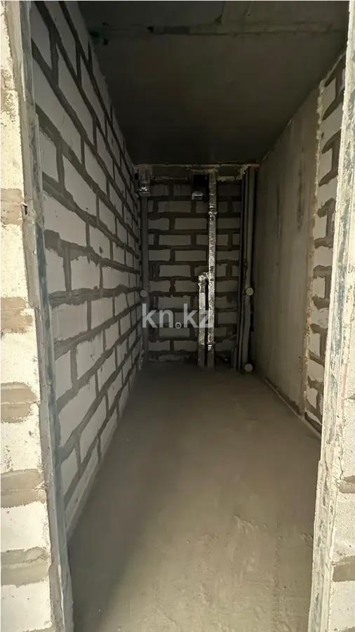 Продажа 2-комнатной квартиры, 50 м², ул. Розыбакиева, дом  162/1 в Алматы - фото 3