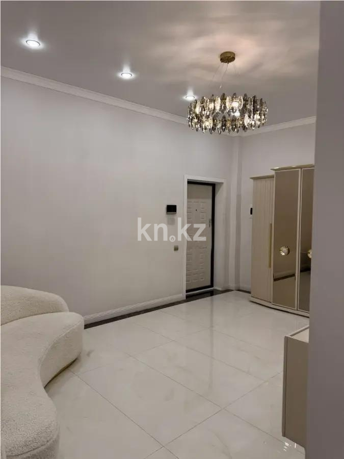 Продажа 4-комнатной квартиры, 130 м², ул. Ермекова, дом  1/1 в Астане - фото 6