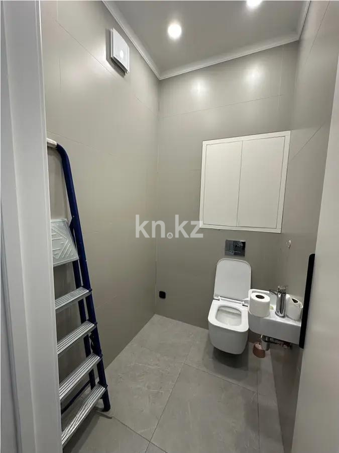 Продажа 2-комнатной квартиры, 74 м², ул. Бокейхана, дом  48 в Астане - фото 4