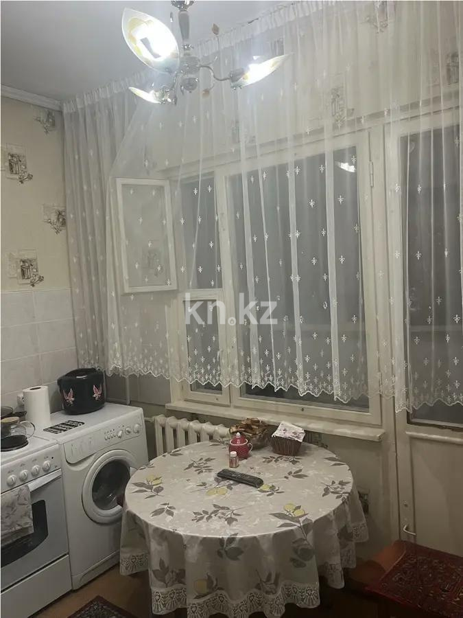 Продажа 1-комнатной квартиры, 41 м², ул. Утеген батыра, дом  21 в Алматы - фото 2