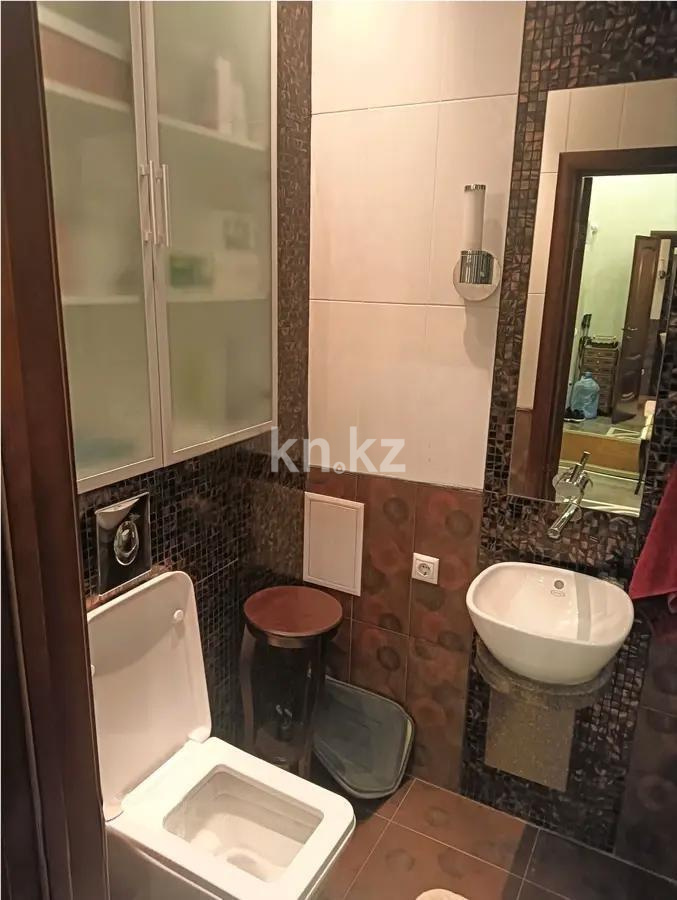 Продажа 2-комнатной квартиры, 93 м² в Алматы - фото 4