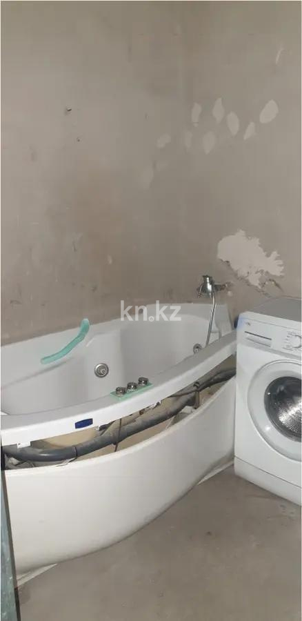 Продажа 2-комнатной квартиры, 64 м² в Алматы - фото 3