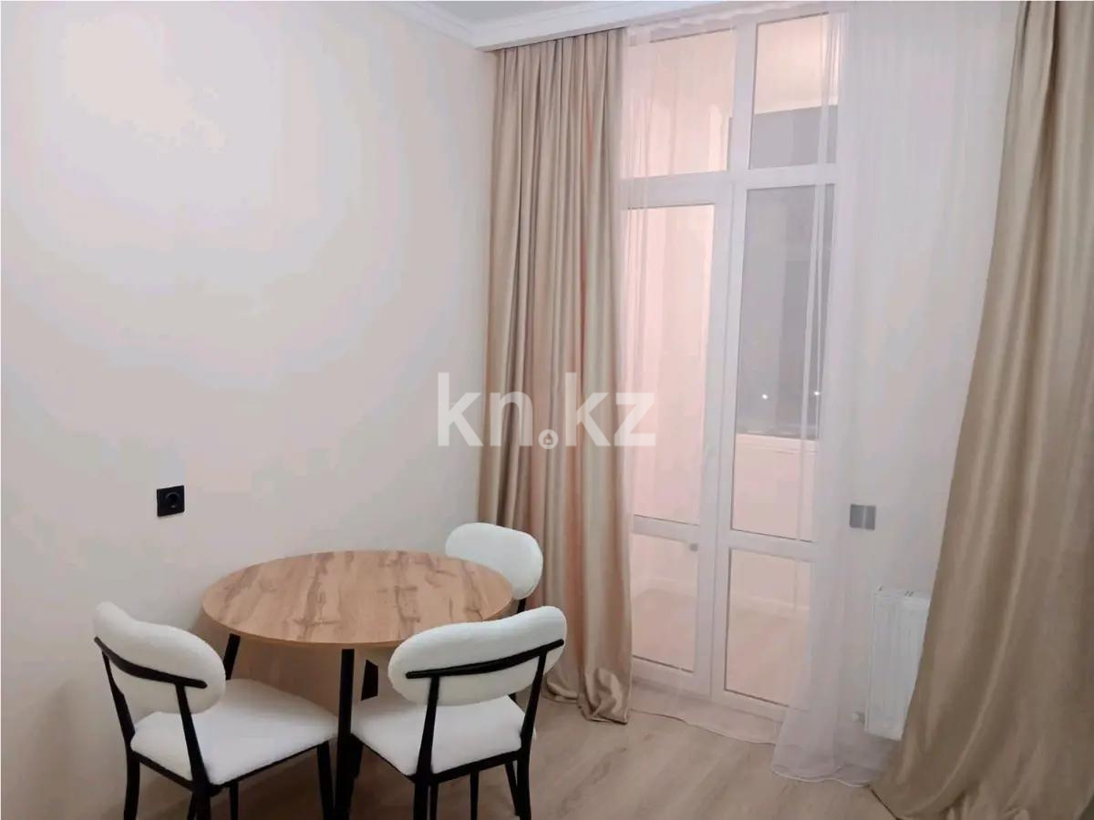 Продажа 1-комнатной квартиры, 42 м², ул. Нажимеденова, дом  13/1 в Астане - фото 2