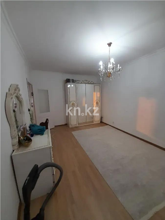 Продажа 3-комнатной квартиры, 70 м² в Алматы - фото 2