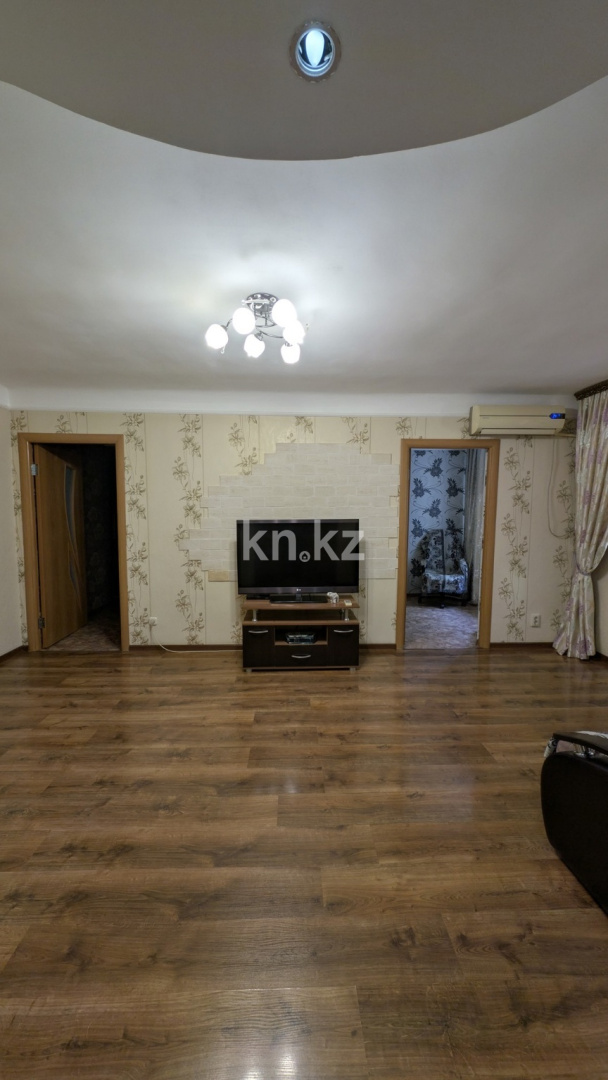 Продажа 2-комнатной квартиры, 45.9 м² в Уральске - фото 4