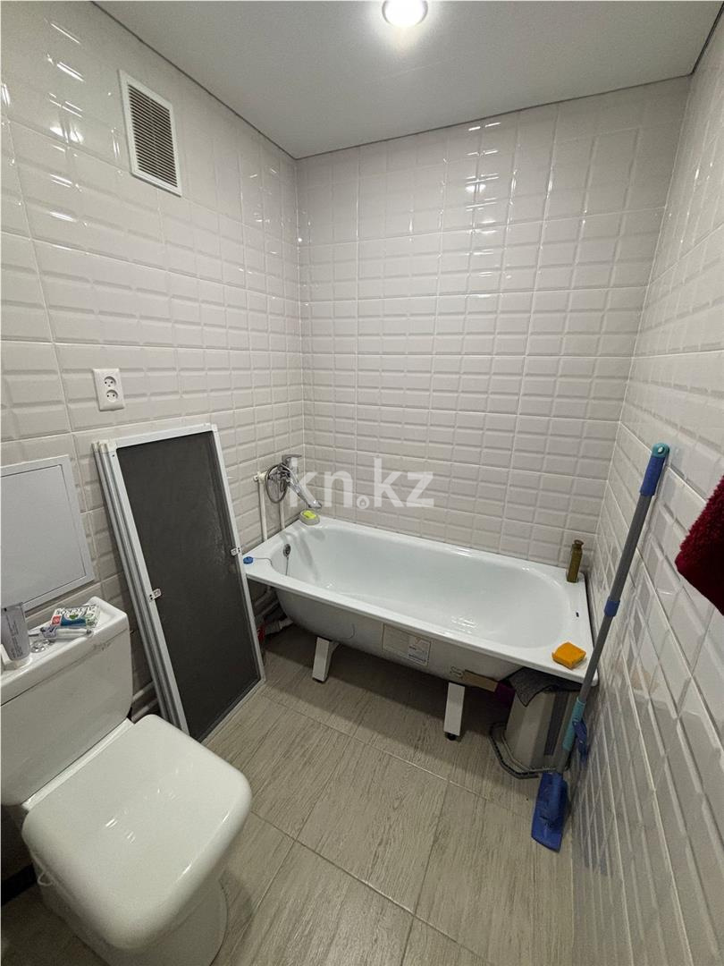 Продажа 2-комнатной квартиры, 43 м², пр. Момышулы в Темиртау - фото 9