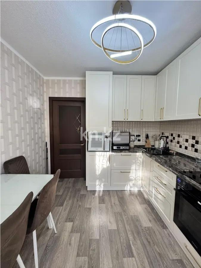 Продажа 2-комнатной квартиры, 51 м², ул. Гапеева, дом  12 в Караганде - фото 3