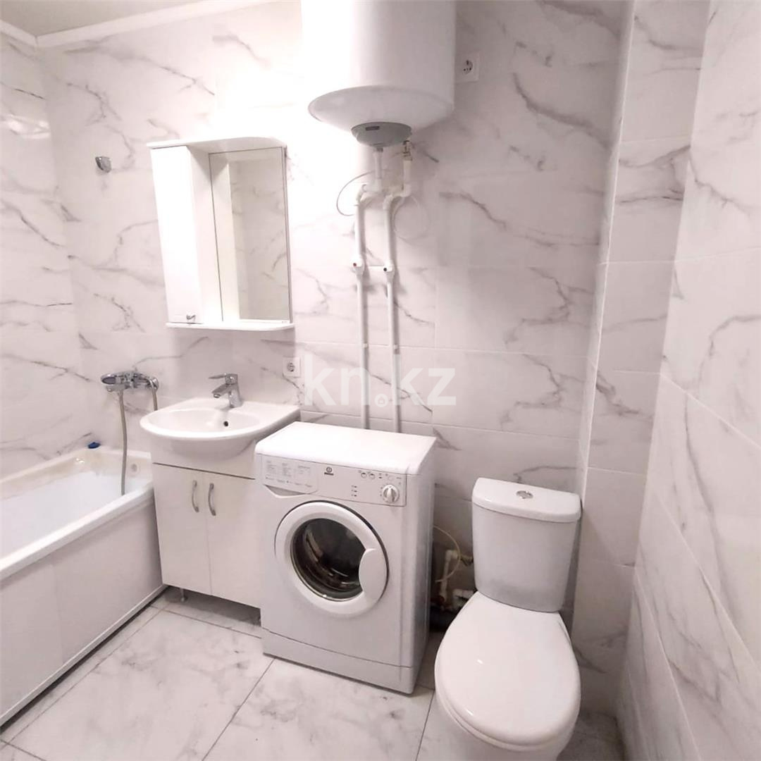 Продажа 3-комнатной квартиры, 60 м², пр. Назарбаева в Караганде - фото 8