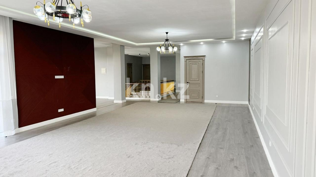 Продажа 7-комнатного дома, 900 м² в Алматы - фото 13