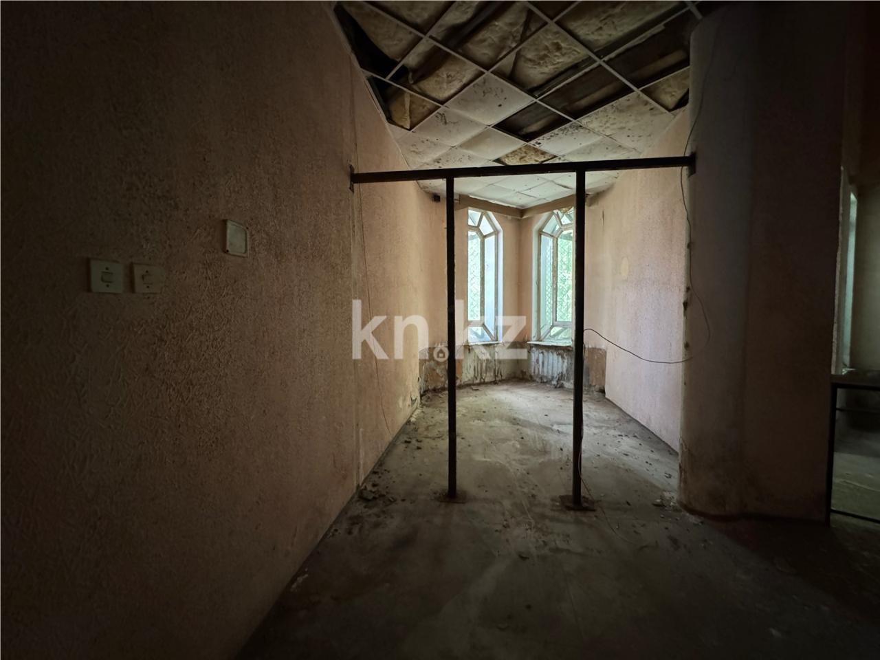 Продажа , 1000 м², ул. Фурманова, дом  21 в Темиртау - фото 4