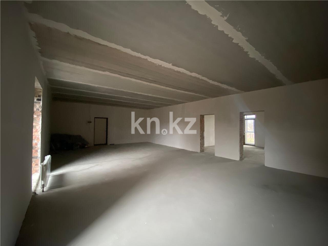 Продажа 3-комнатной квартиры, 112 м² в Караганде