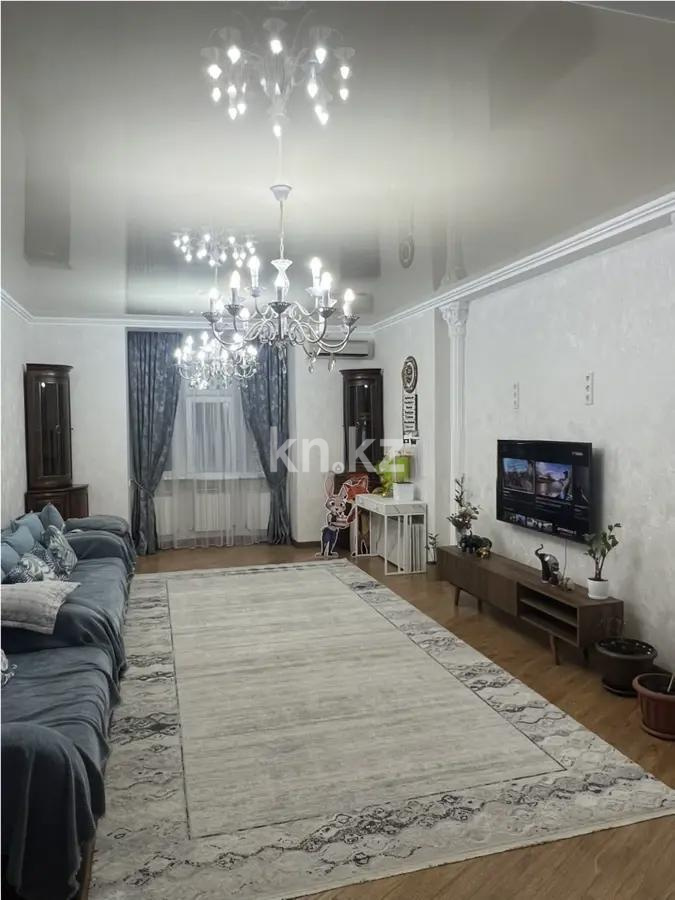 Продажа 4-комнатной квартиры, 133 м² в Астане