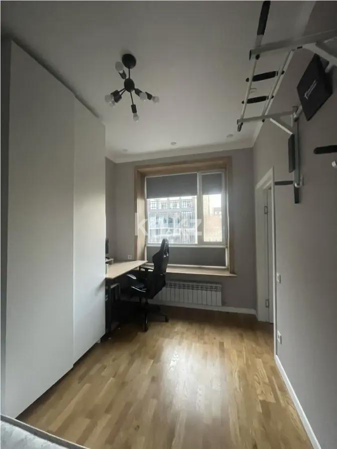 Продажа 3-комнатной квартиры, 76.8 м², пр. Улы Дала, дом  33/1 в Астане - фото 3