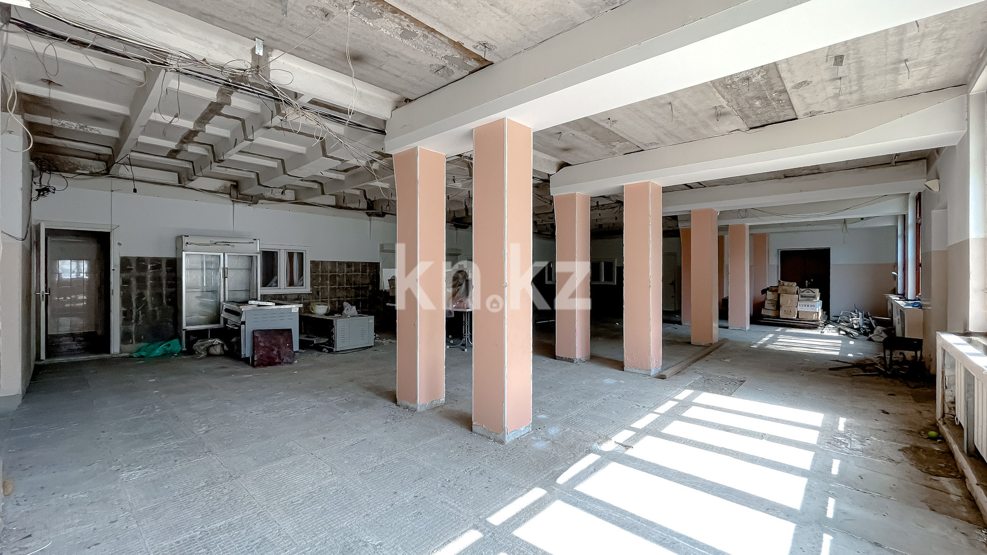 Продажа здания, 4600 м² в Алматы - фото 38