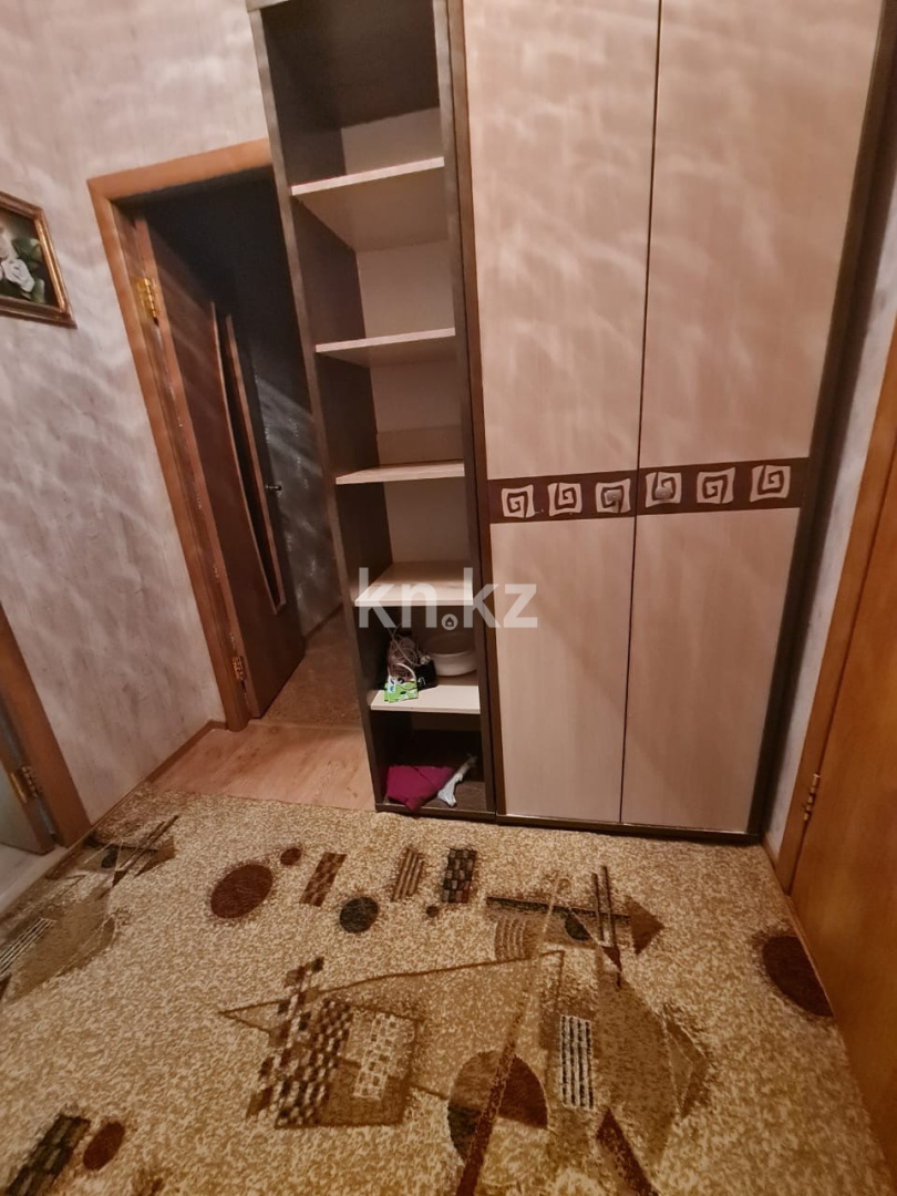 Аренда 1-комнатной квартиры, 50 м², ул. Шевченко, дом  10/4 - пр. Сарыарка в Астане - фото 9