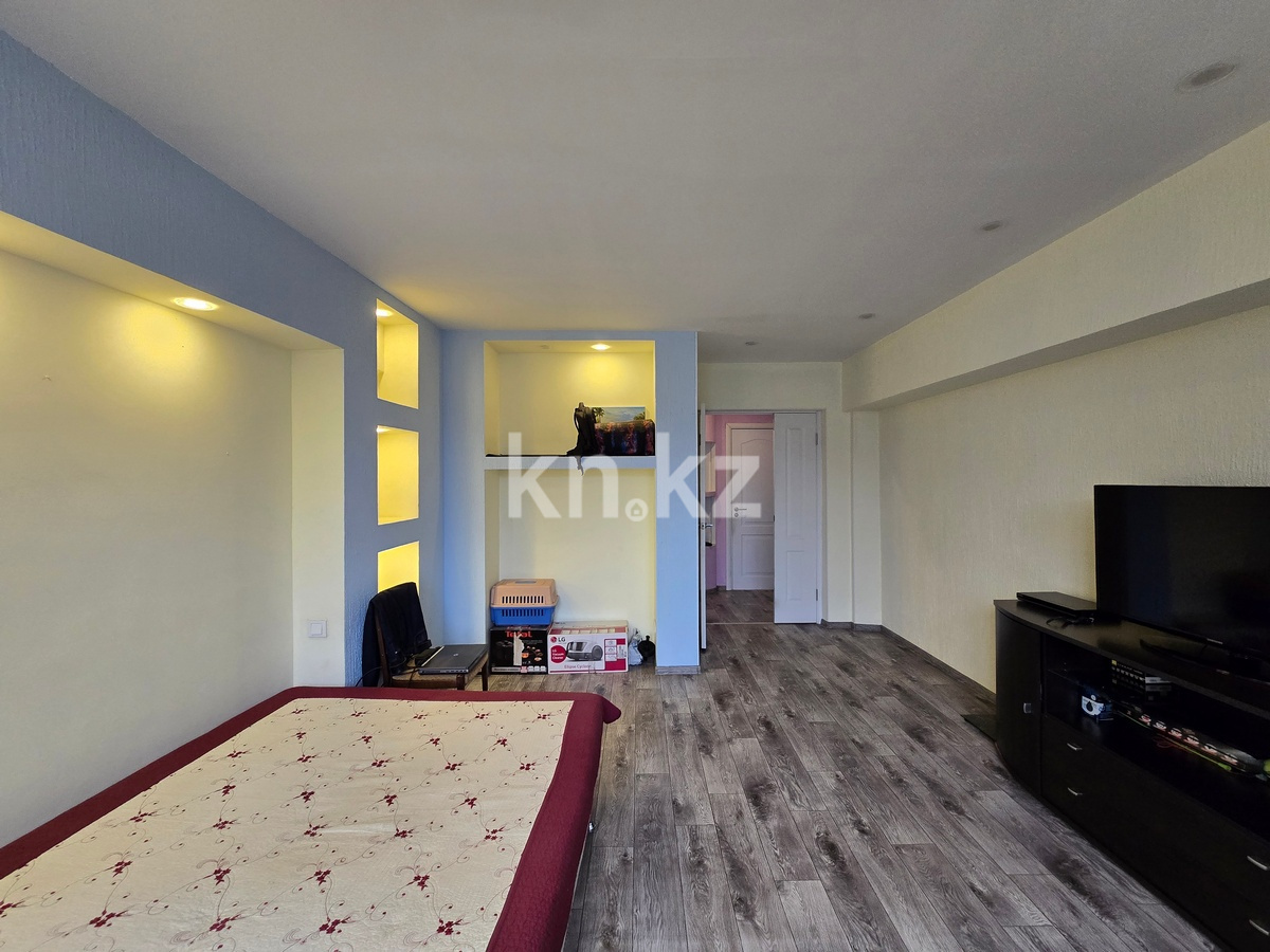 Продажа 3-комнатной квартиры, 73.3 м², пр. Назарбаева, дом  235 - пр. Аль-Фараби в Алматы - фото 10