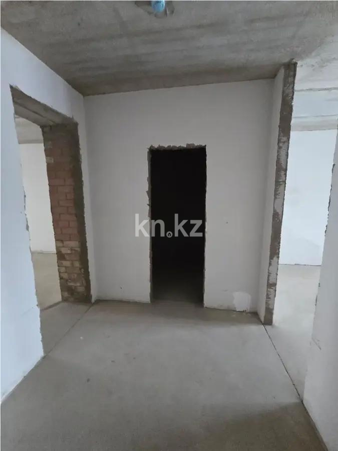 Продажа 2-комнатной квартиры, 70 м², пр. Тауелсыздык, дом  25/2 в Астане - фото 4