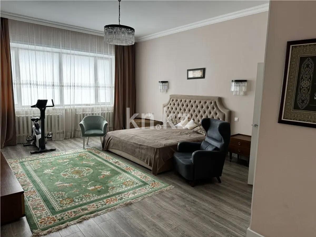 Продажа 4-комнатной квартиры, 220 м² в Астане - фото 3