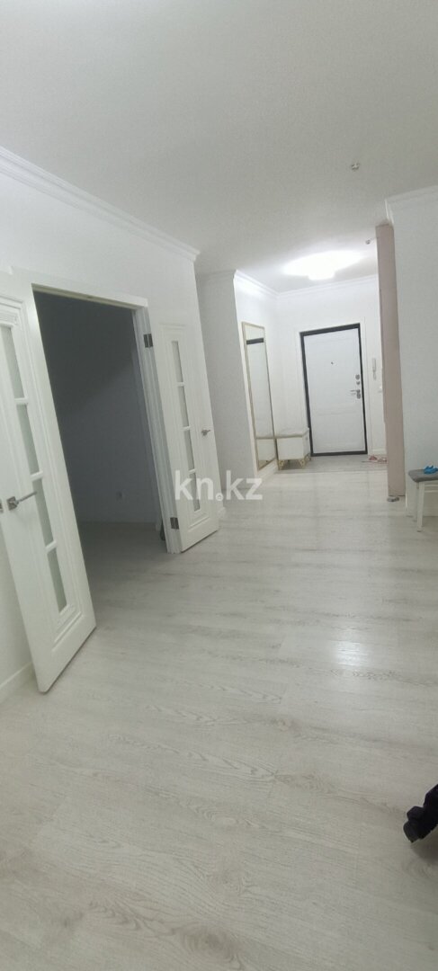 Аренда 3-комнатной квартиры, 92 м² в Астане
