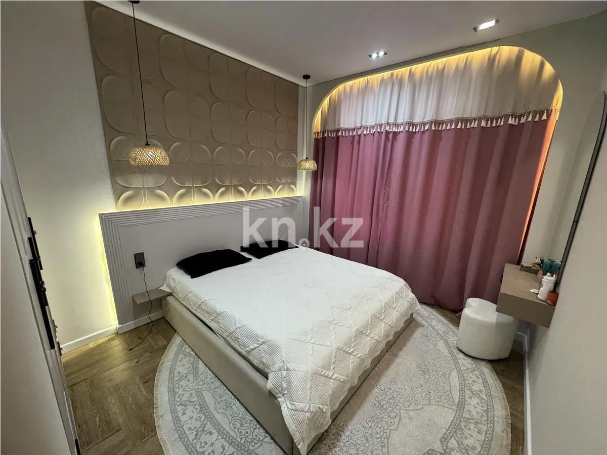 Продажа 3-комнатной квартиры, 90 м², ул. Толе би, дом  16 в Астане